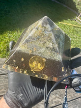 The "Jumbo Giza Equalizer" - Pulsed Radionics Orgone Pyramid, 6x6” Base