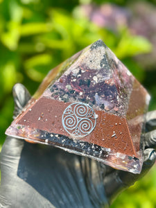 The "8-sided Large Giza" Orgone Pyramid (5x5" base, 1.5 lbs)