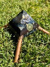 The "Medium Giza Mini-Chembuster" - 4.75x4.75" base with copper Earth Pipes- home orgonization and sky-ionizer