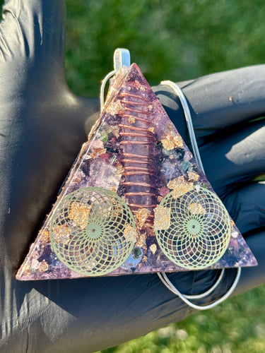 The “Large Equilateral” Orgone Amulet (3.5”x 3.5”, 3.5 oz.)- Max Aura Protection