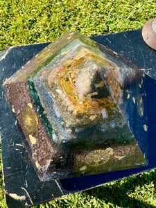 The “Pentacle” Orgone Pyramid- powerful 5-sided home protector