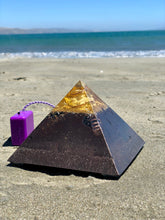 The "Jumbo Giza Equalizer" - Pulsed Radionics Orgone Pyramid, 6x6” Base