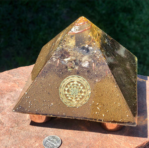The "8-sided Large Giza" Orgone Pyramid (5x5" base, 1.5 lbs)