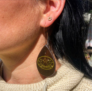 The “Teardrop Orgone Earrings”- 18k gold grid of your choice